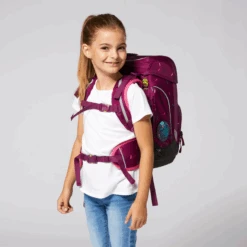 Schulranzen Ergobag Cubo 5teiliges Set - Der NussknackBär -Schulrucksack 62911