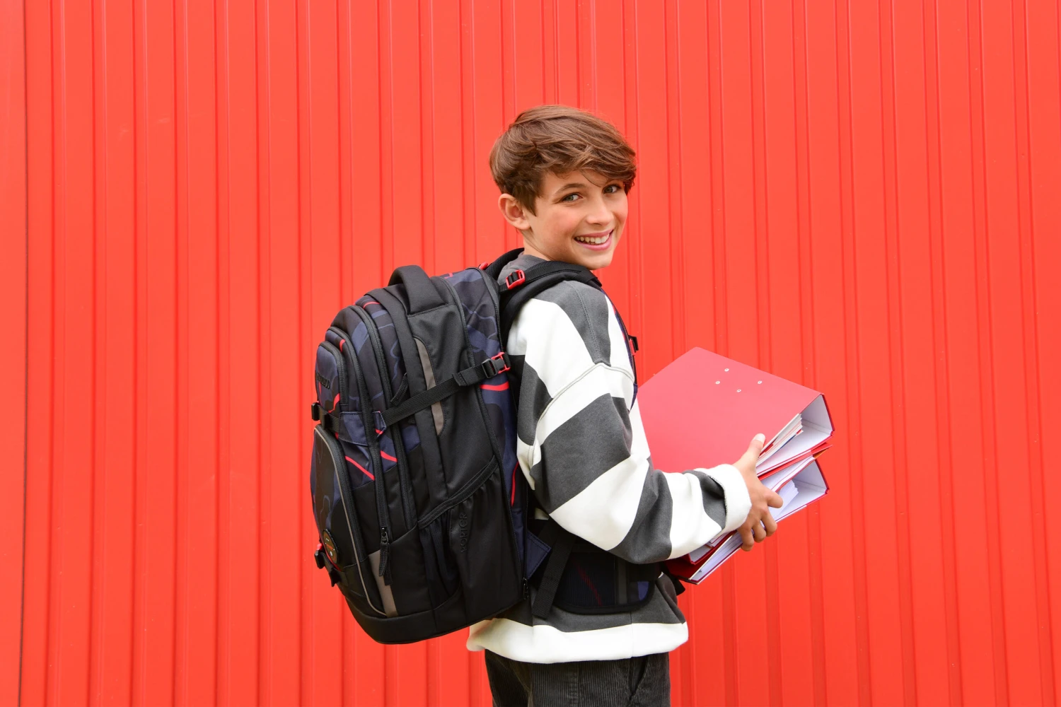 Schulrucksack Coocazoo PORTER, Lava Lines, AGR-Zertifikat 13 Schulrucksack Coocazoo PORTER, Lava Lines, AGR-Zertifikat – Bild 11