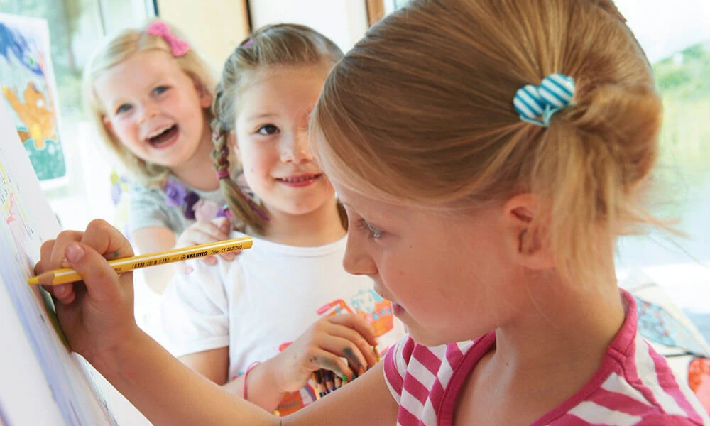 Dreikant-Buntstift STABILO Trio Dick - 12er Kartonetui 4 Dreikant-Buntstift STABILO Trio Dick - 12er Kartonetui – Bild 2